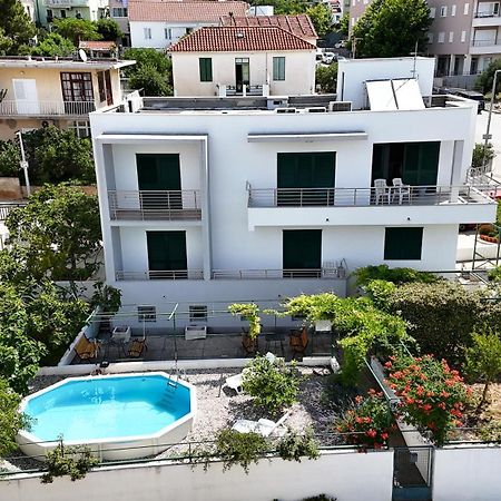 Apartments Turtle Gardens Makarska Bagian luar foto